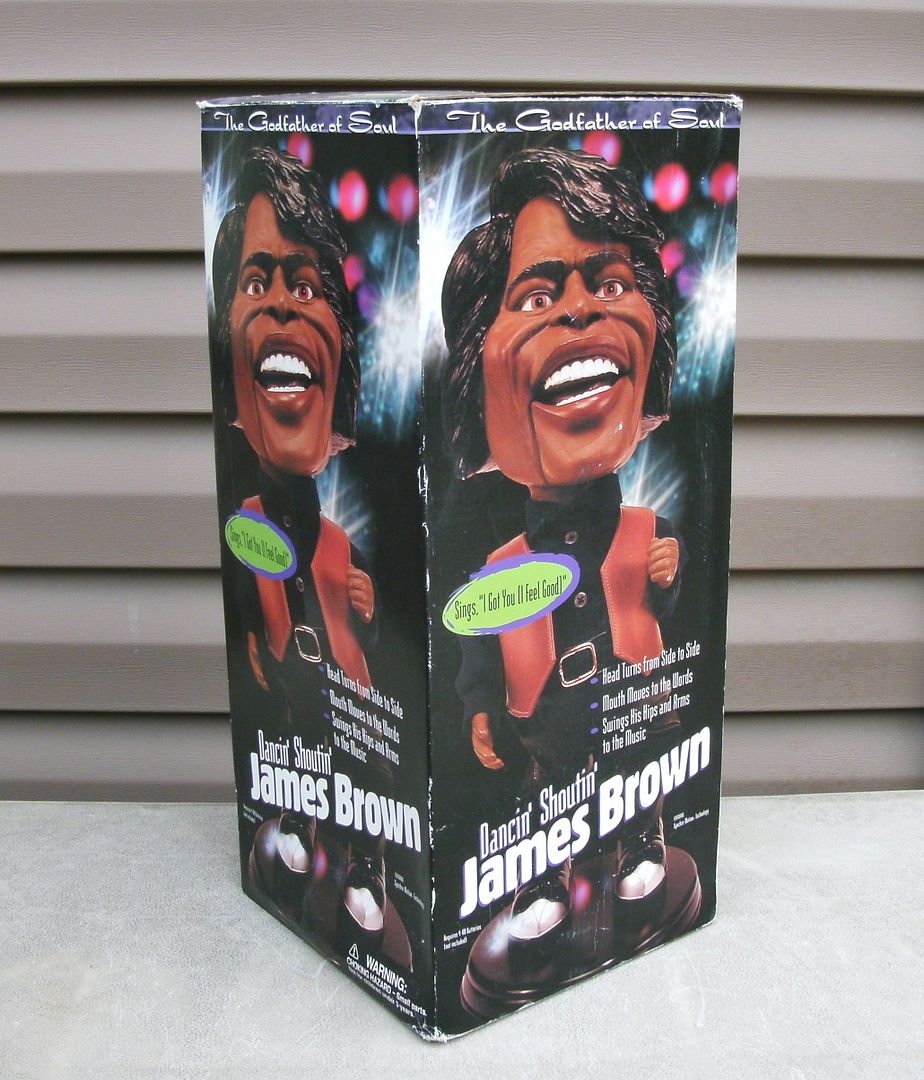 w 2001 DANCIN SHOUTIN JAMES BROWN DOLL w/BOX Works Battery Op