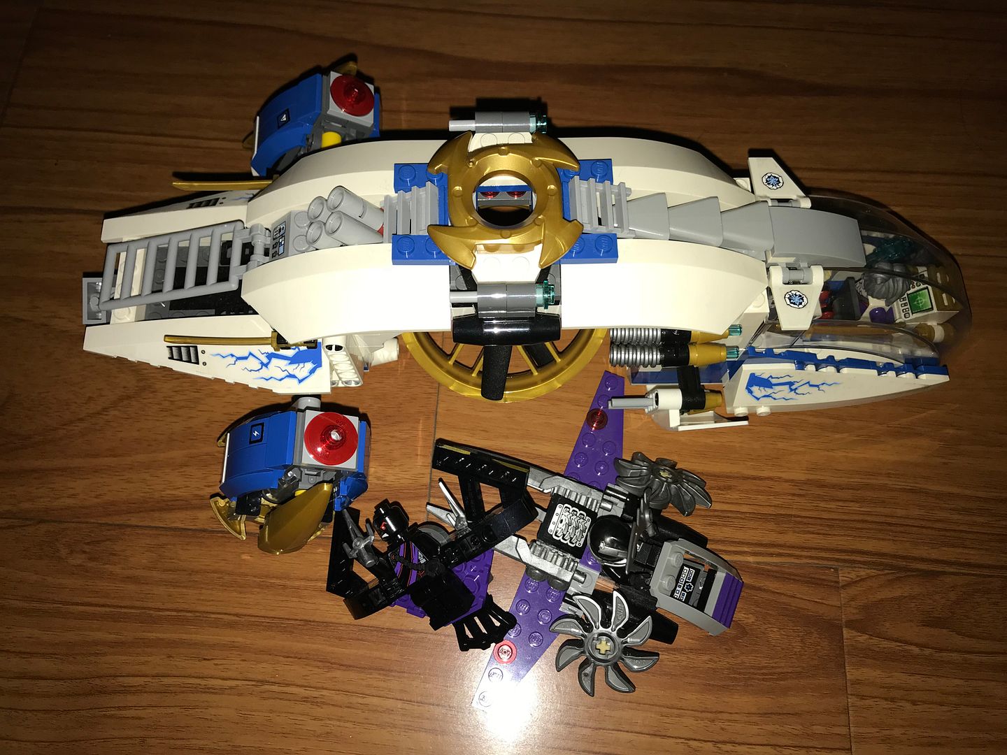 [​IMG]