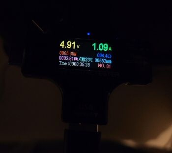 E70Mini-charging2