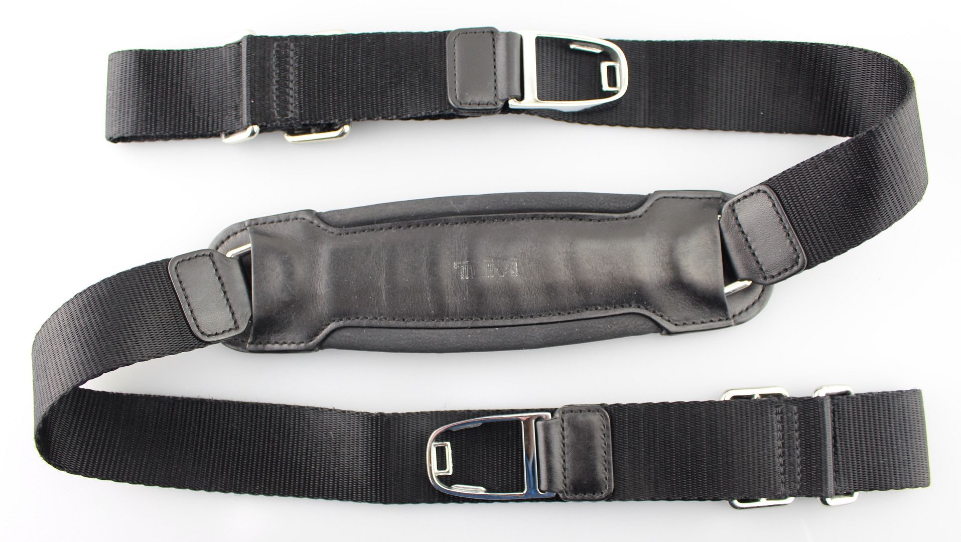 tumi shoulder strap