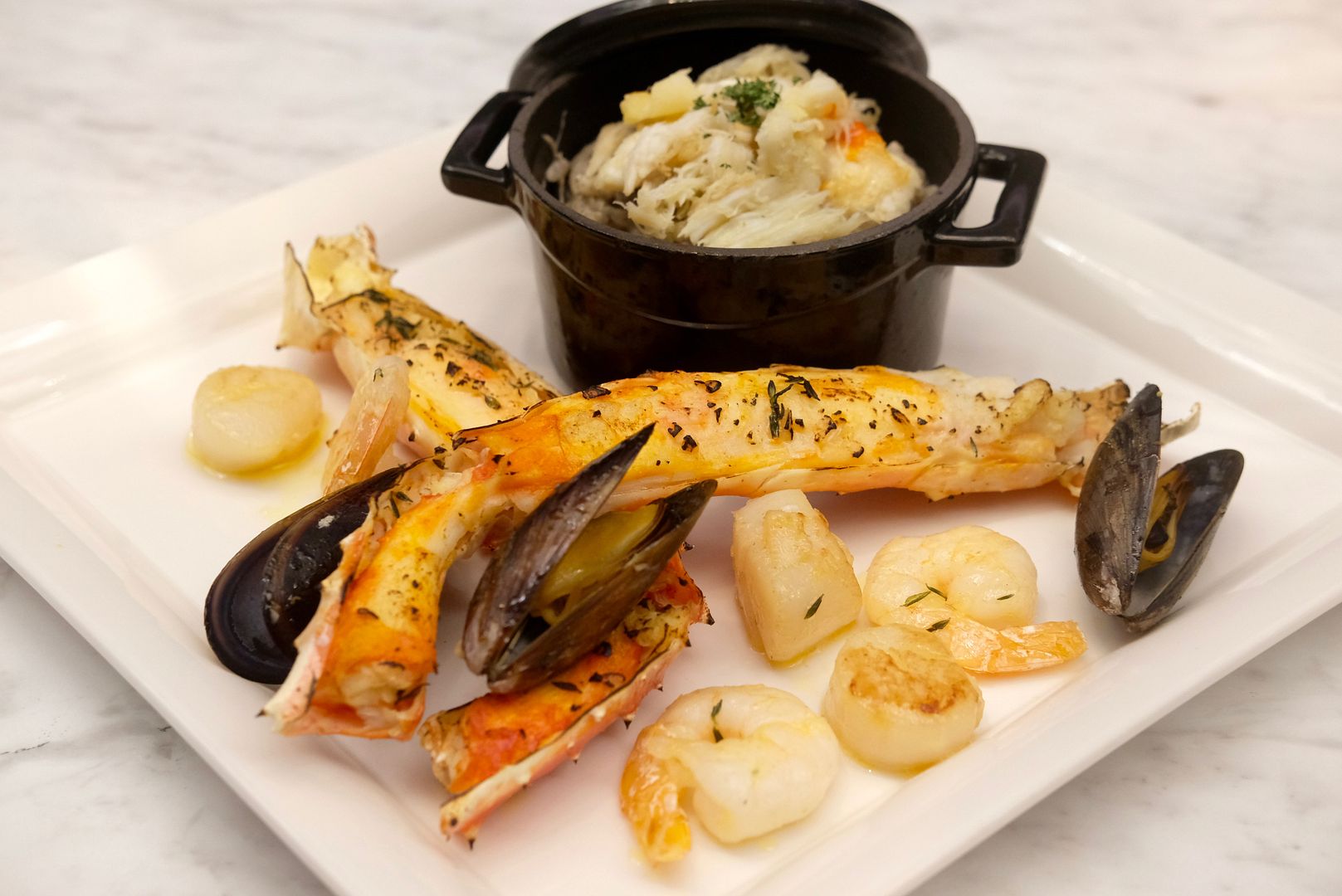 Se7enth_oakwood_premier_amtd_dinner_