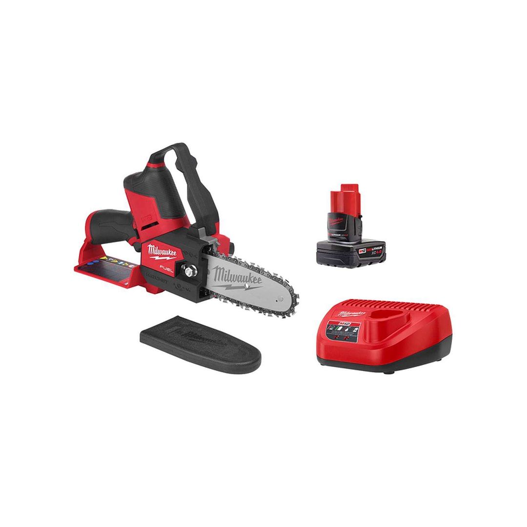 Milwaukee M12 FUEL 6 in. 12 V Battery Pruning Saw Kit (Battery & Charger)