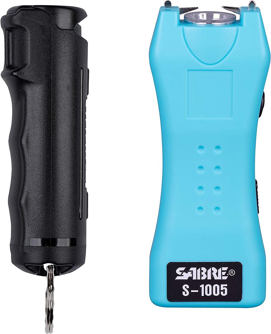 Sabre Self Defense Kit with Pepper Spray and Stun Gun Flashlight, 25 Bursts of Max Police Strength OC Spray, 10-Foot Range, Painful 1.60 ÂµC Charge, 120 Lumens, Rechargeable, Safety Switch, Holster
