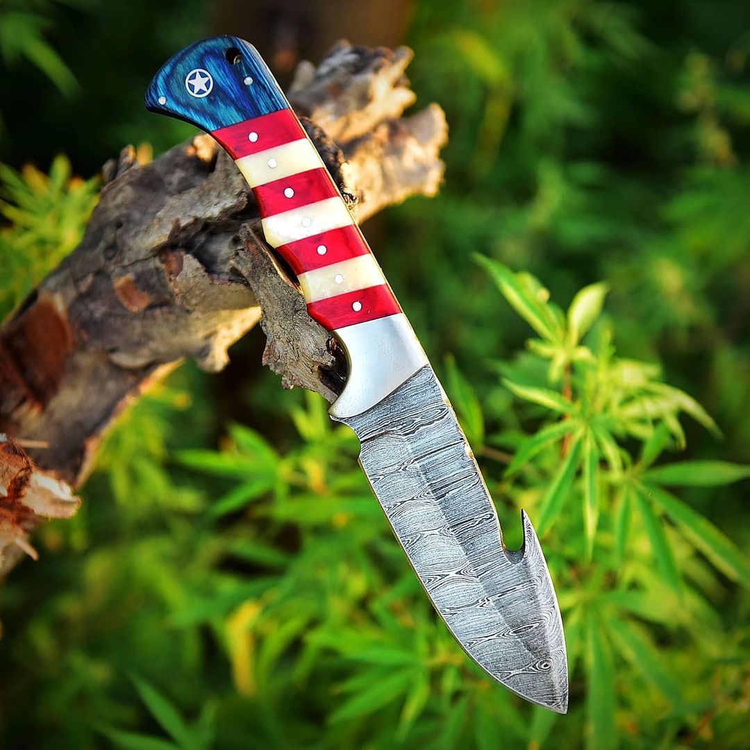 9 in. Custom Handmade Damascus Hunting Knife Fixed Blade Hunting Knife With Leather Sheath Fixed Blade Gut Hook Damascus Knife with American Flag Handle Ideal for Skinning, Outdoor Activities, Camping & Hunting