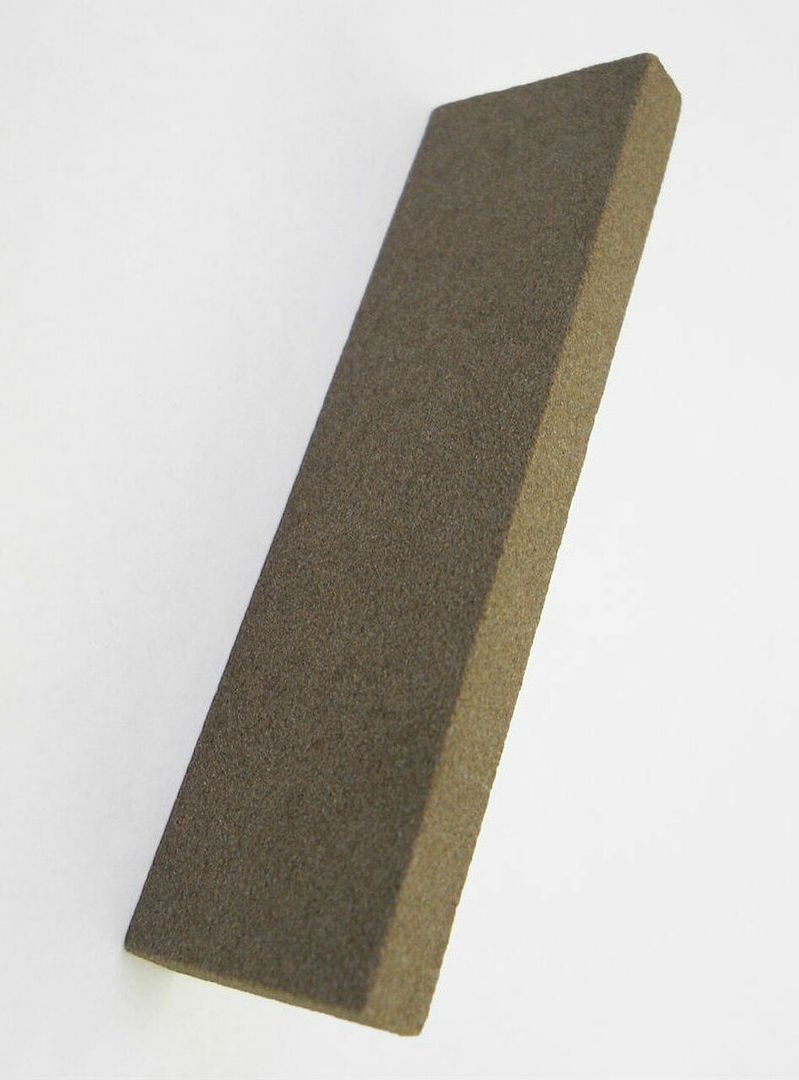SHARPENING STONE FOR BLADE