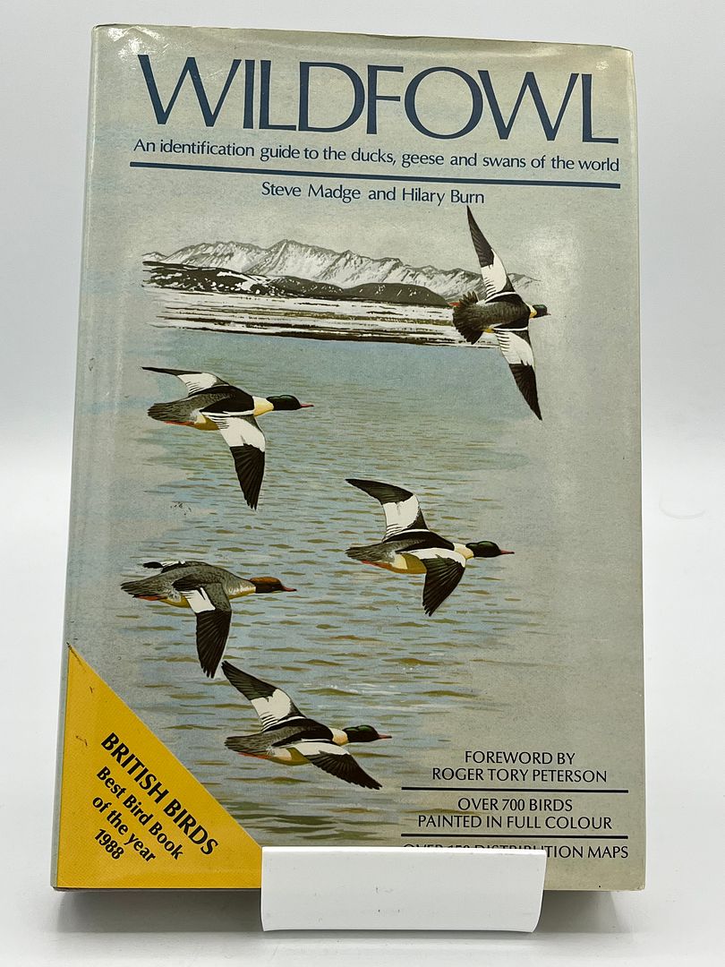 Wildfowl: An Identification Guide to the Ducks, Geese and Swans of the World