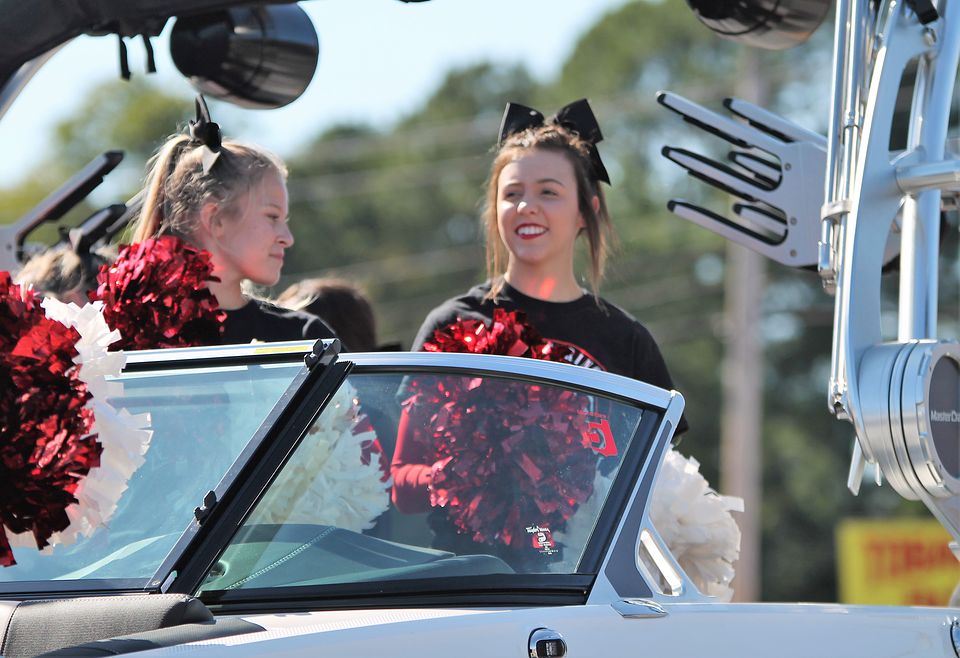 PHOTO Heber Springs Parade Marked Time