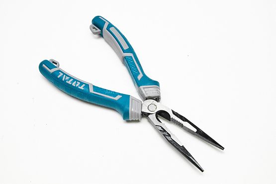 Total Tools 8inch pliers 2