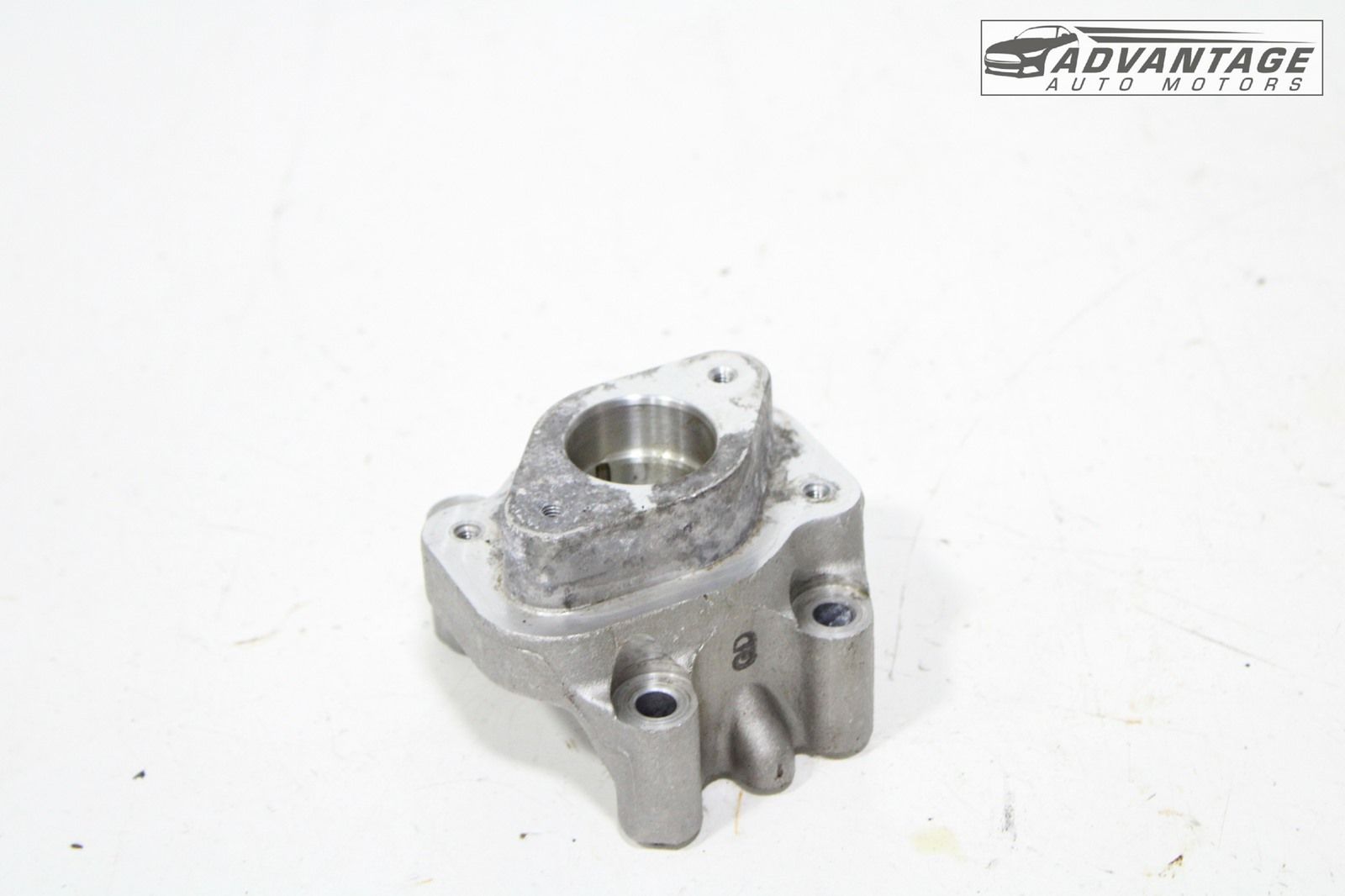 2022-2025 HYUNDAI TUCSON 2.5L ENGINE HIGH PRESSURE FUEL PUMP MOUNT