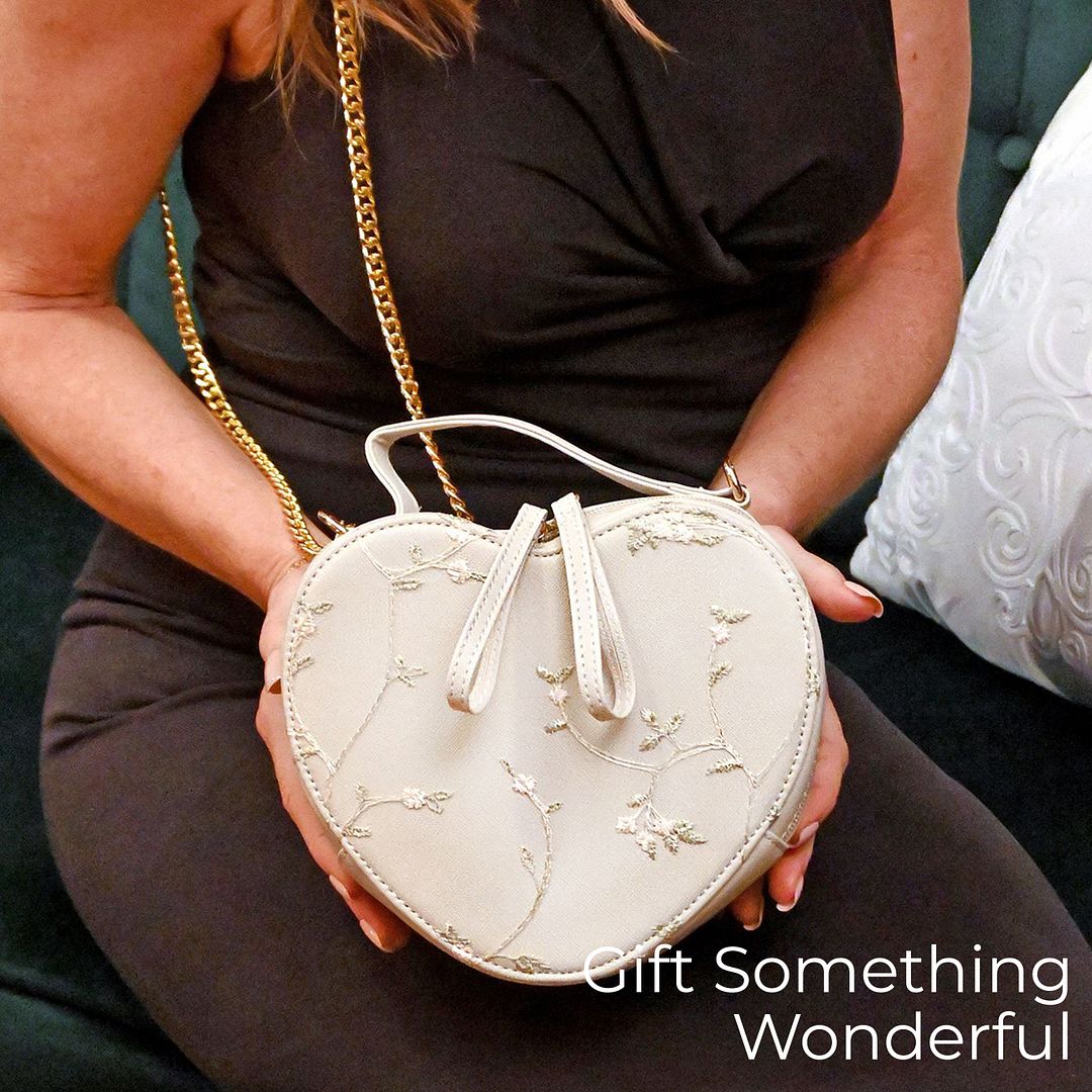 White Faux Leather Heart Embroidery Crossbody Bag Tote Bag Birthday Gifts - Picture 6 of 8