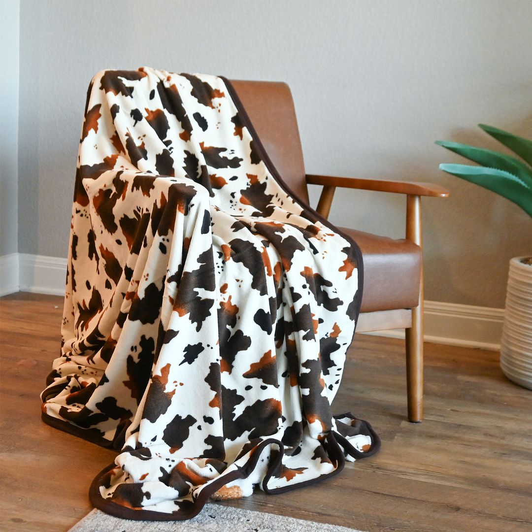 Homesmart Cow Print Blanket Queen Size Microfiber Soft Cow Print Stuff - Picture 18 of 37