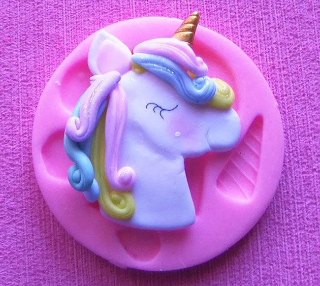 Molde en Silicona caballo unicornio para fondant tortas y pasta fría o fimo