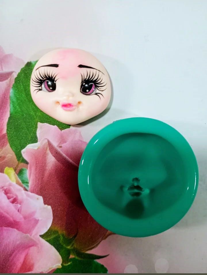 Ojos adhesivos resinados 3D de 5mm para muñecas en pasta fria foamy