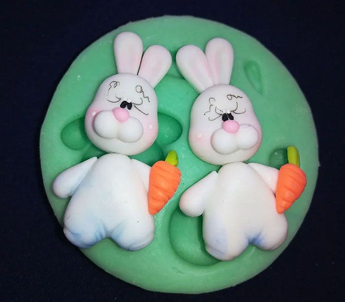 Molde en silicona conejo para artesanías y en pasta moldeable
