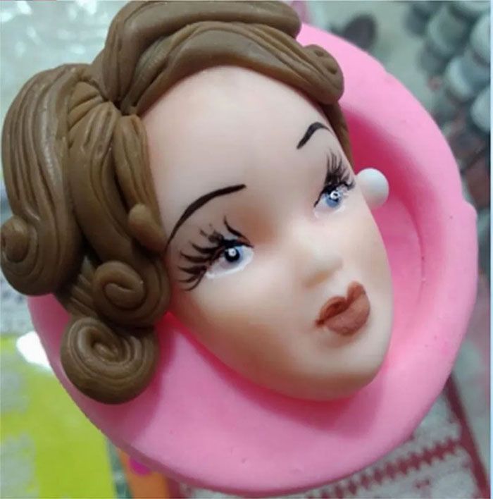 Molde silicona cara de mujer para muñecas y novias en pasta fría