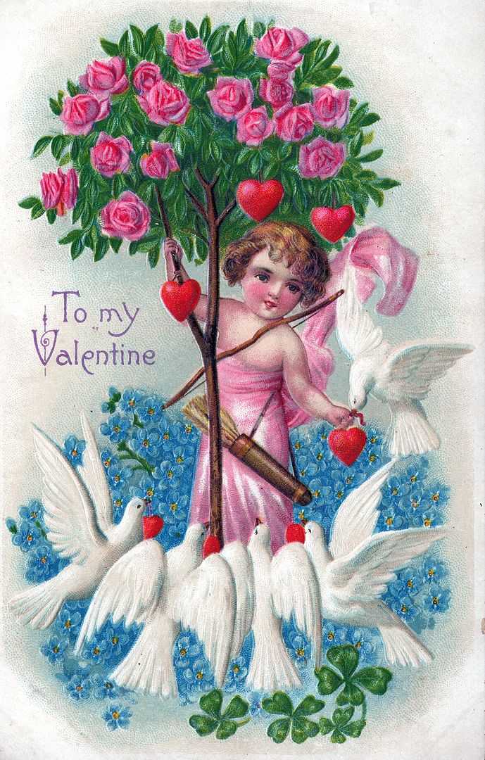 VALENTINE'S DAY - Cupid At Tree Of Hearts Surrounded By Doves Postcard - 1909 - Picture 1 of 2
