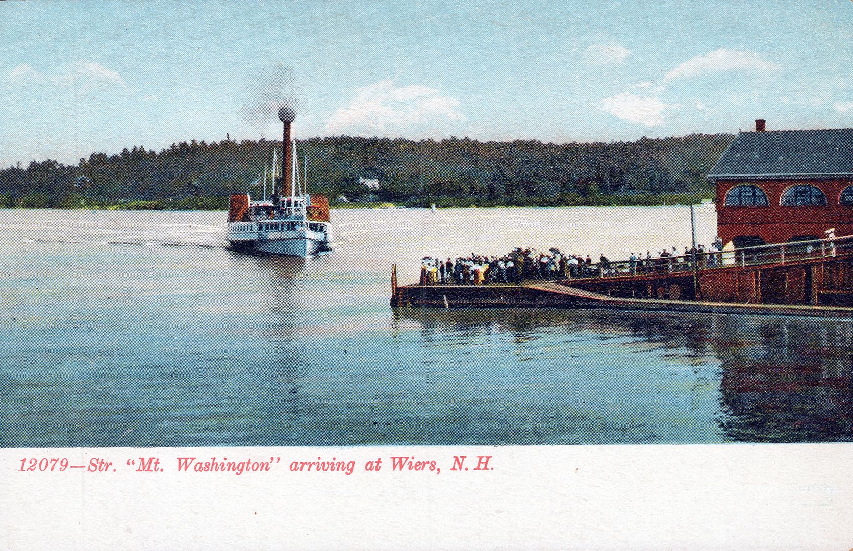 THE WIERS NH - Steamer Mt. Washington Arriving At The Wiers Postcard - udb - Picture 1 of 2