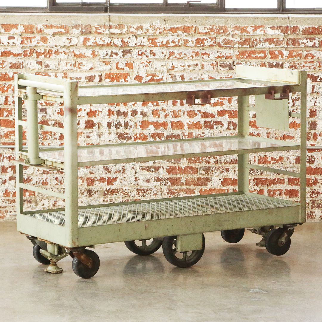 ABC-Rolling-Cart-02
