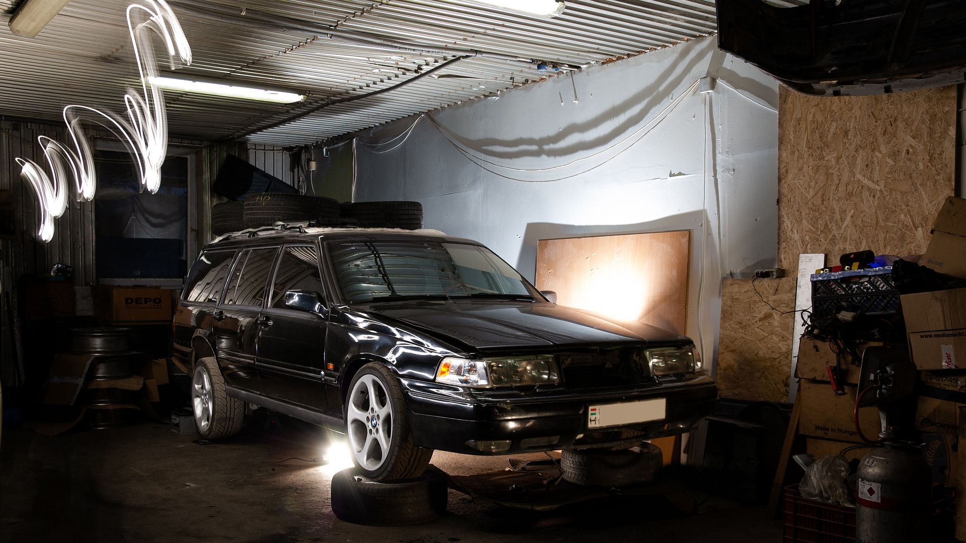 Garage_queen_V1.jpg