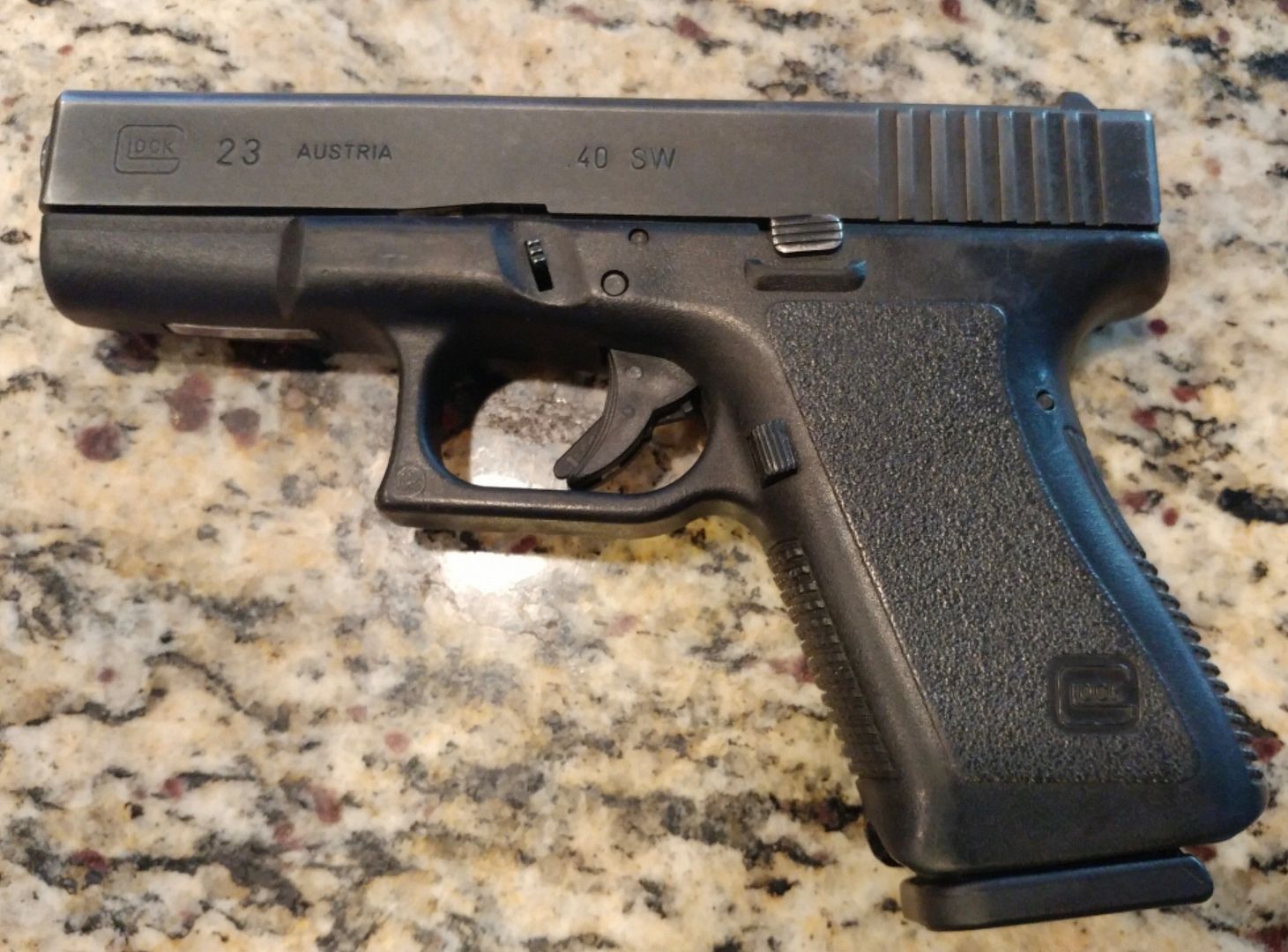 Show us your .40 caliber pistols! | Colt Forum