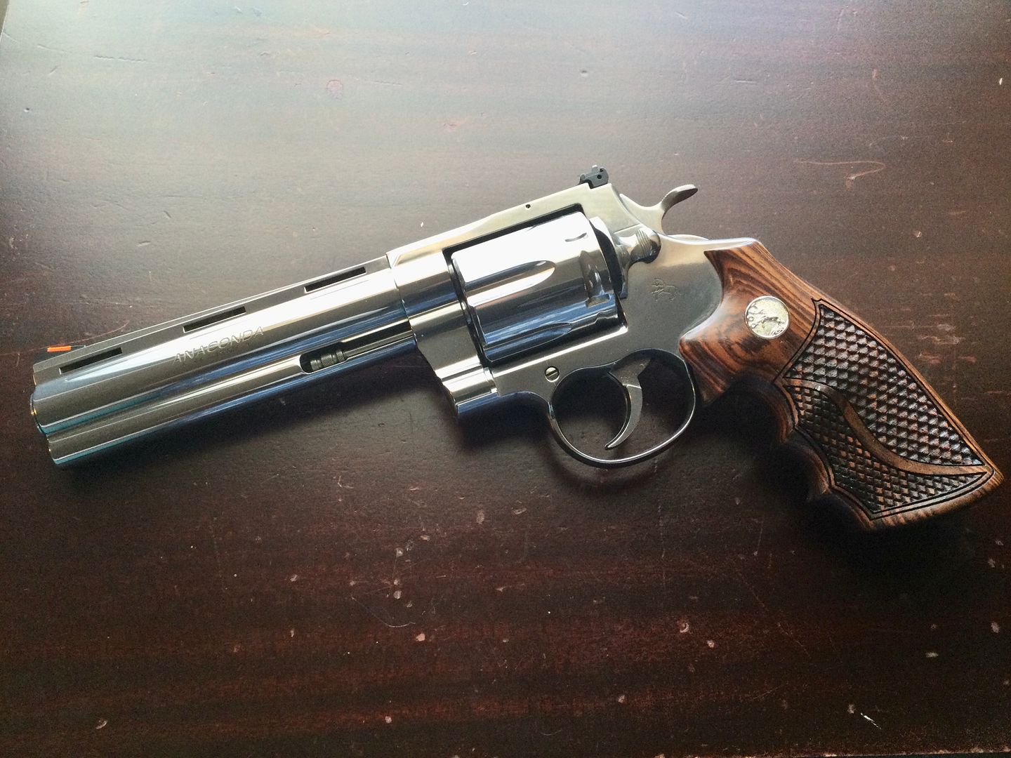 Python/2021 Anaconda wood grips | Colt Forum