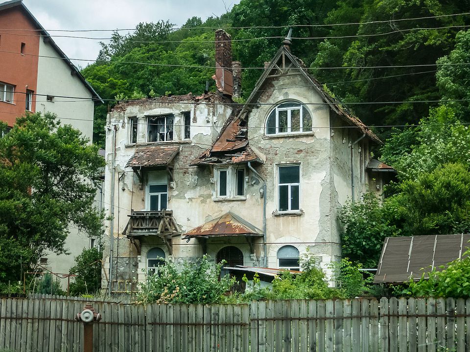 IMAGE: https://hosting.photobucket.com/images/i63/wiltonw/Ju30_Mitica-00.jpg?width=960&height=720&fit=bounds