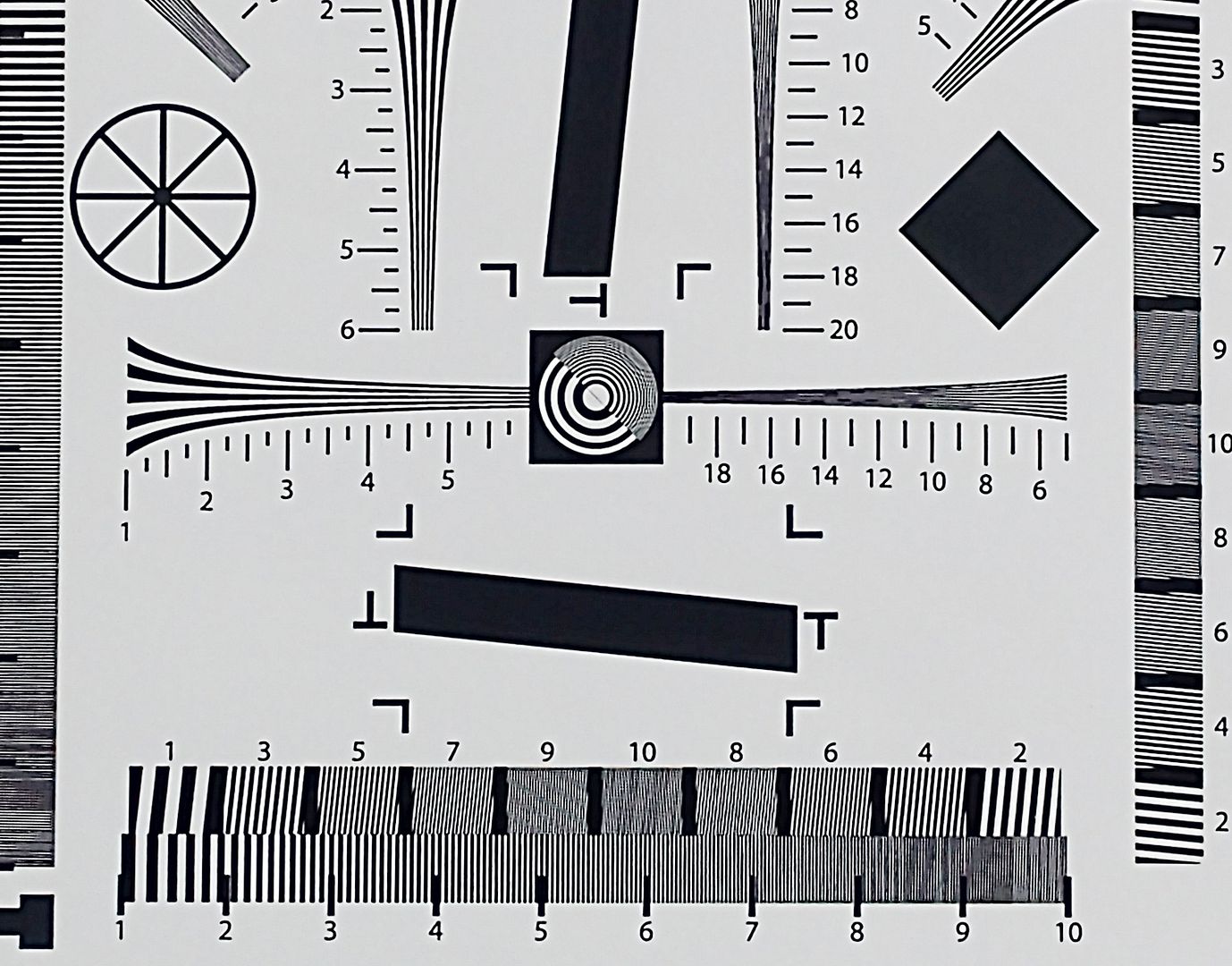 IMAGE: https://hosting.photobucket.com/images/i63/wiltonw/Motorola_target-1(2).JPG?width=1920&height=1080&fit=bounds