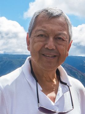 IMAGE: https://hosting.photobucket.com/images/i63/wiltonw/Wilton.jpg?width=590&height=370&fit=bounds