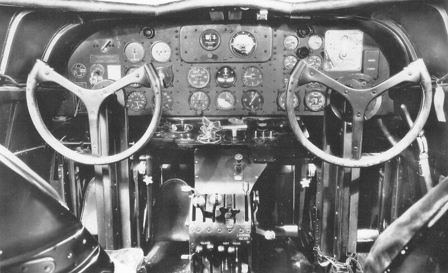247 Cockpit