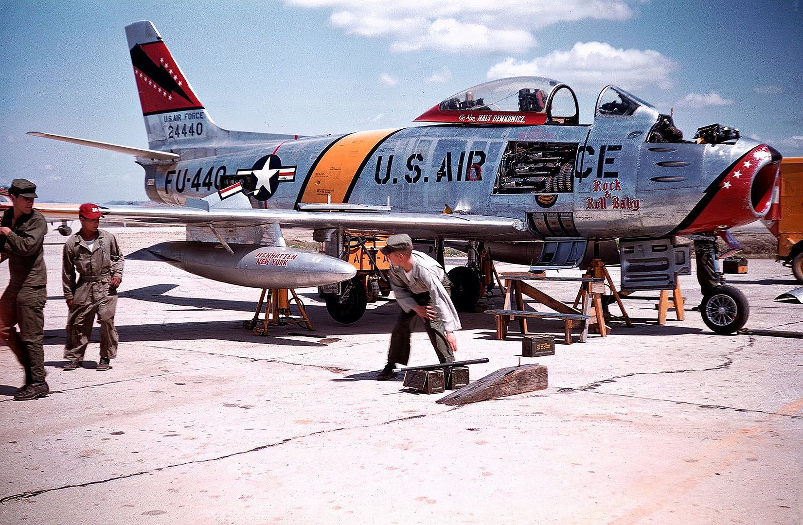 311th Fighter Bomber Squadron 4