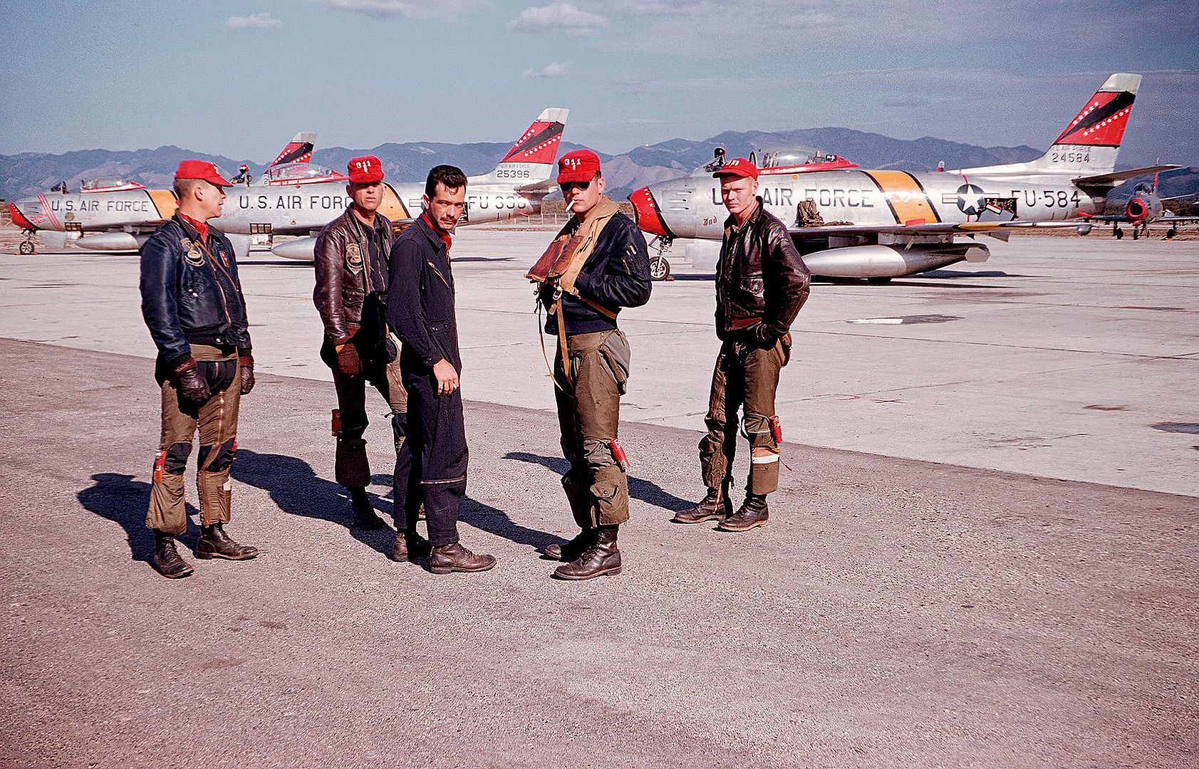 311th Fighter Bomber Squadron 7 311th Fighter Bomber Squadron 7