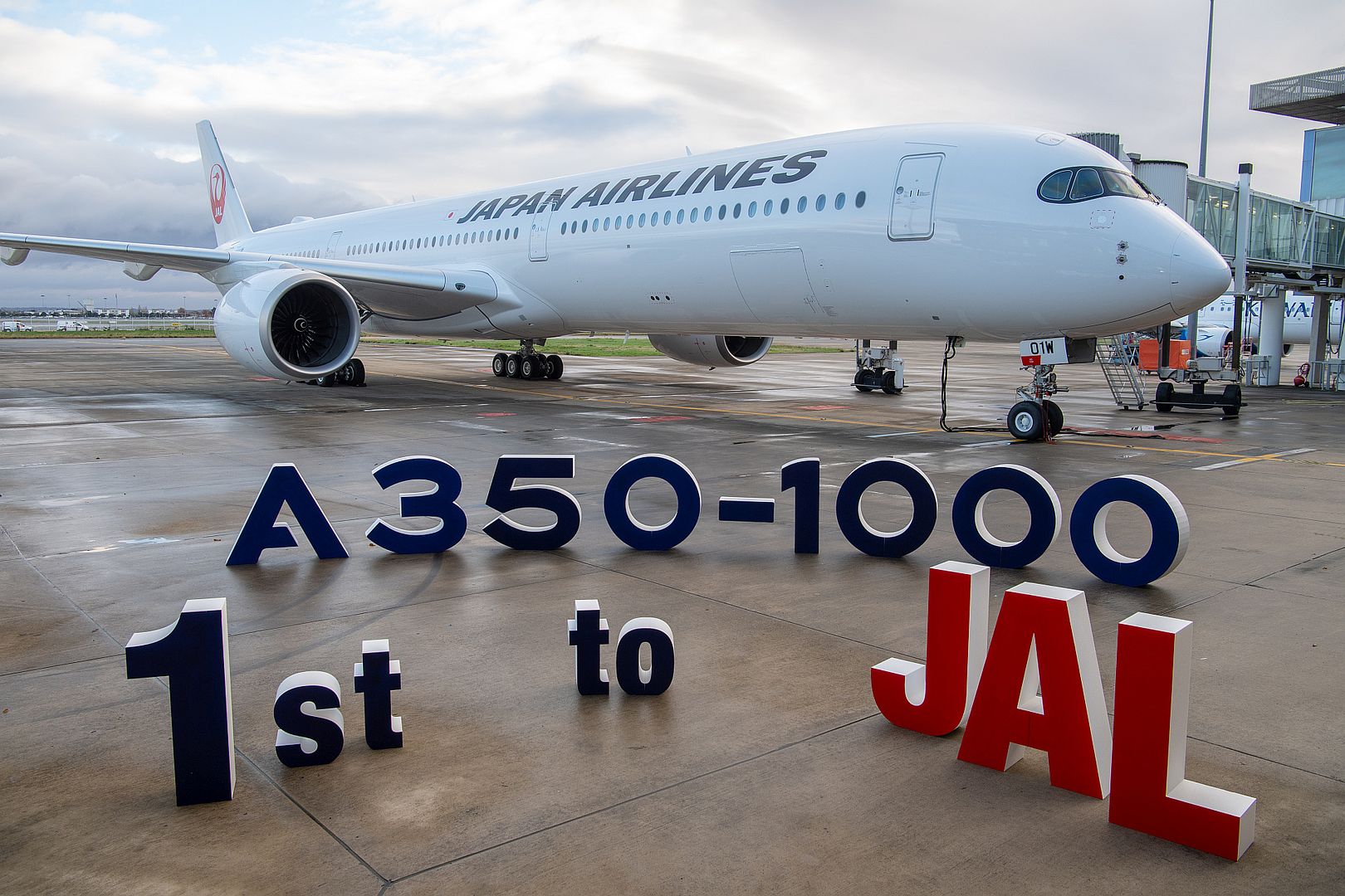1000 JAL