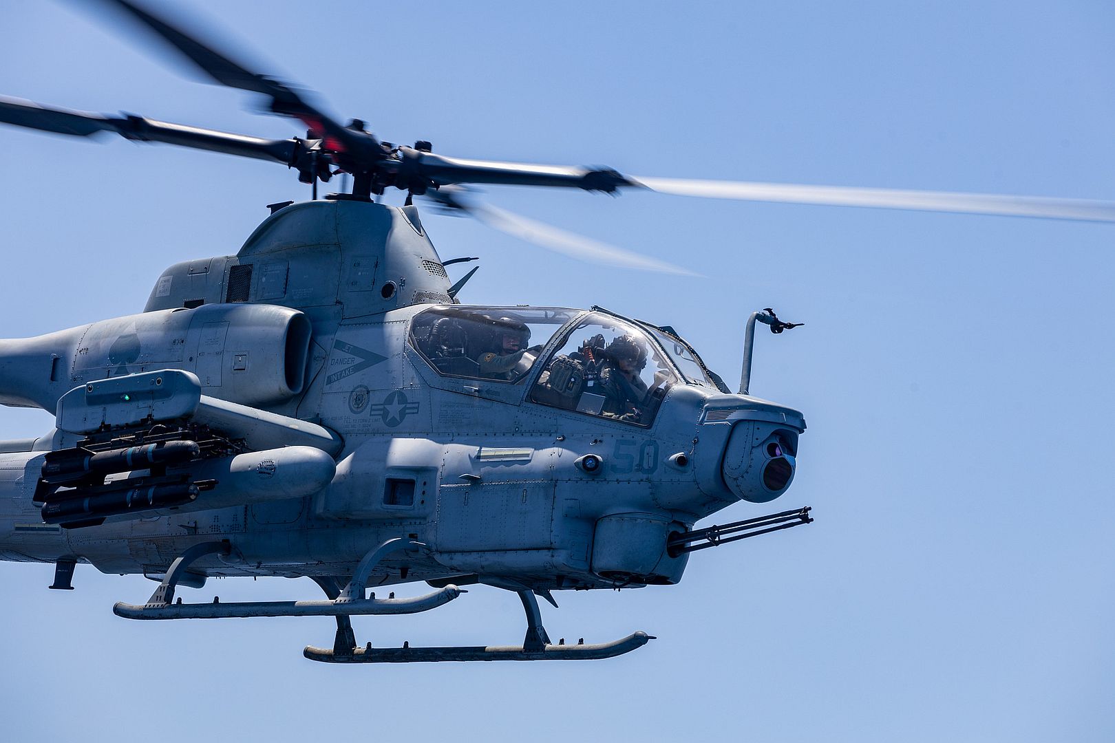 1Z Viper With Marine Light Attack Helicopter Squadron 267 Marine Aircraft Group 16 3rd Marine Aircraft Wing