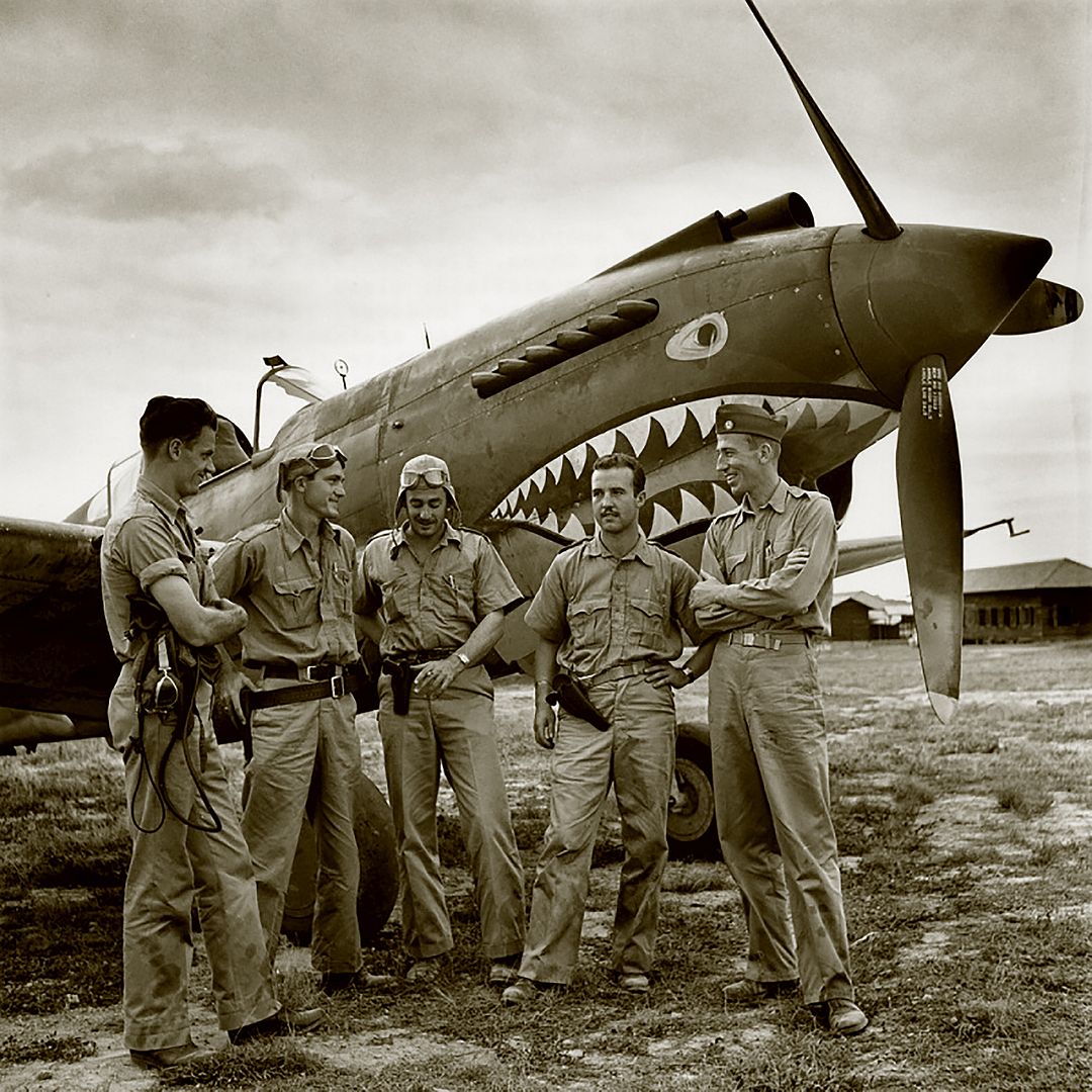 AVG 23PG 3PS Bruce K Holloway With Fellow Pilots China 1942