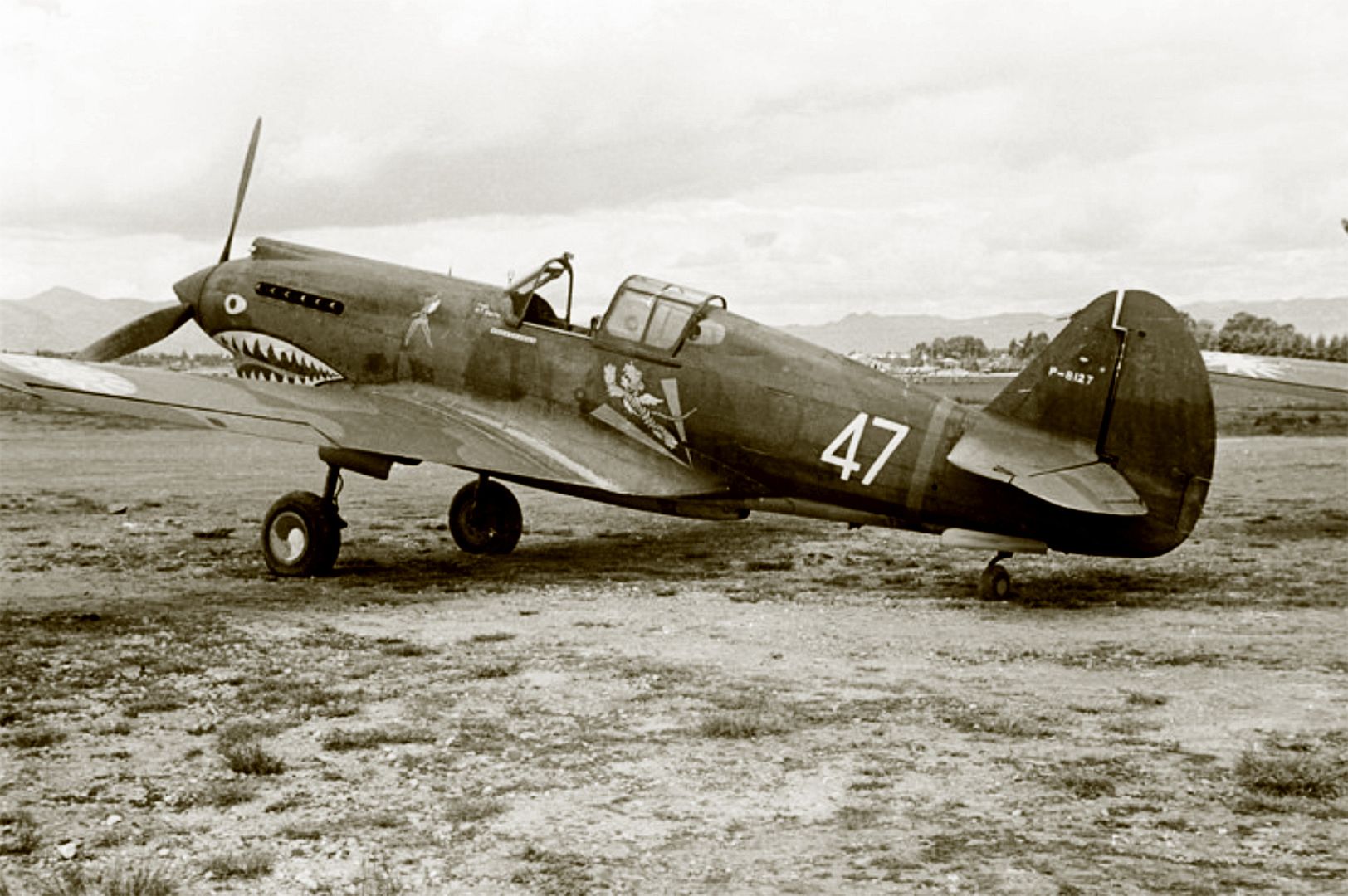 AVG Curtiss Hawk 81A 23FG3PS White 47 P 8127 Robert Smith Burma 1942