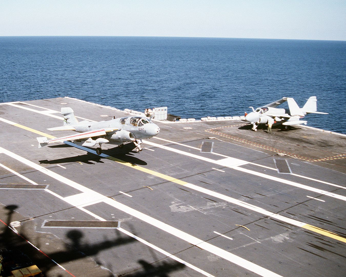 Powered Aircraft Carrier USS ABRAHAM LINCOLN