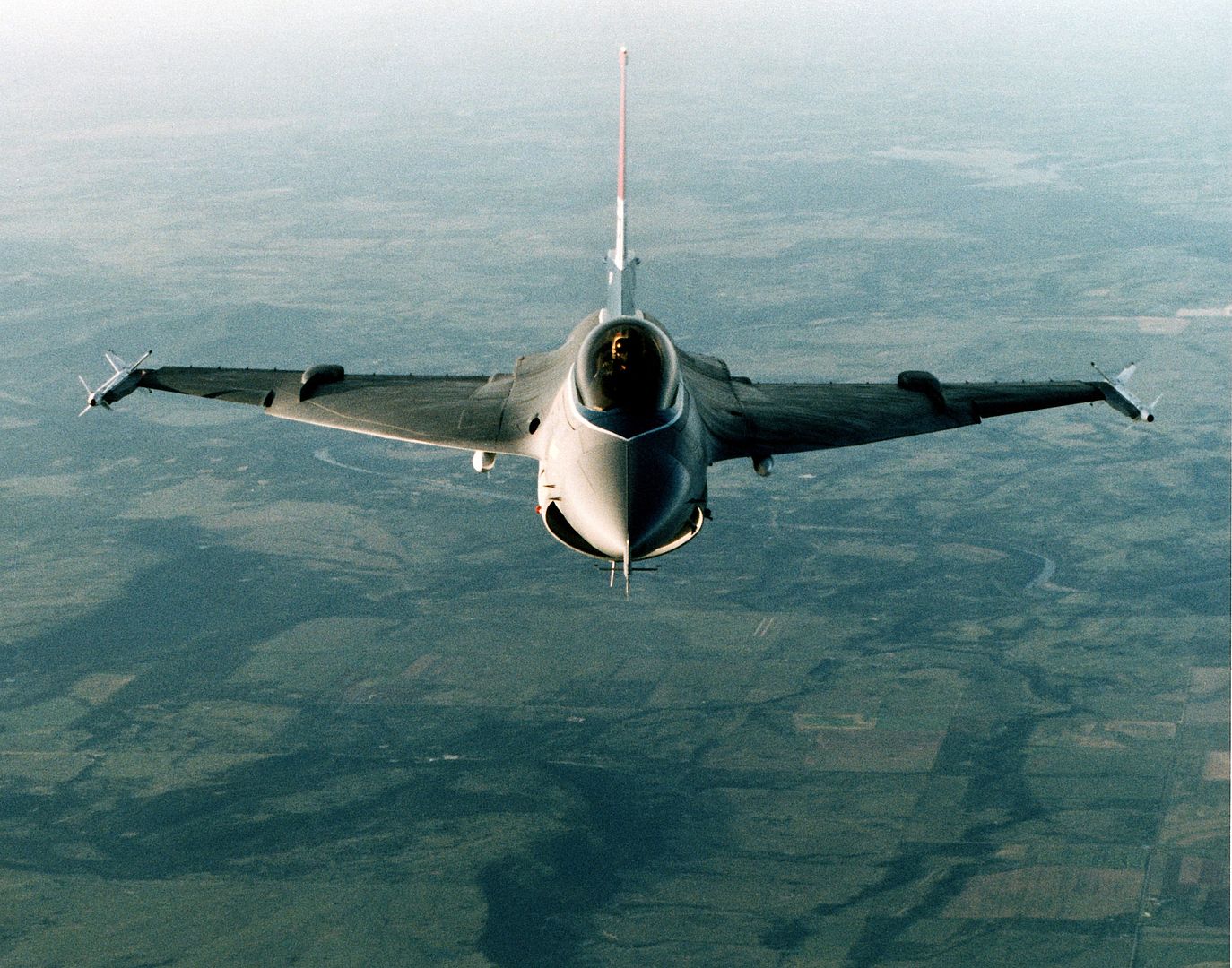16XL Fighting Falcon Prototype