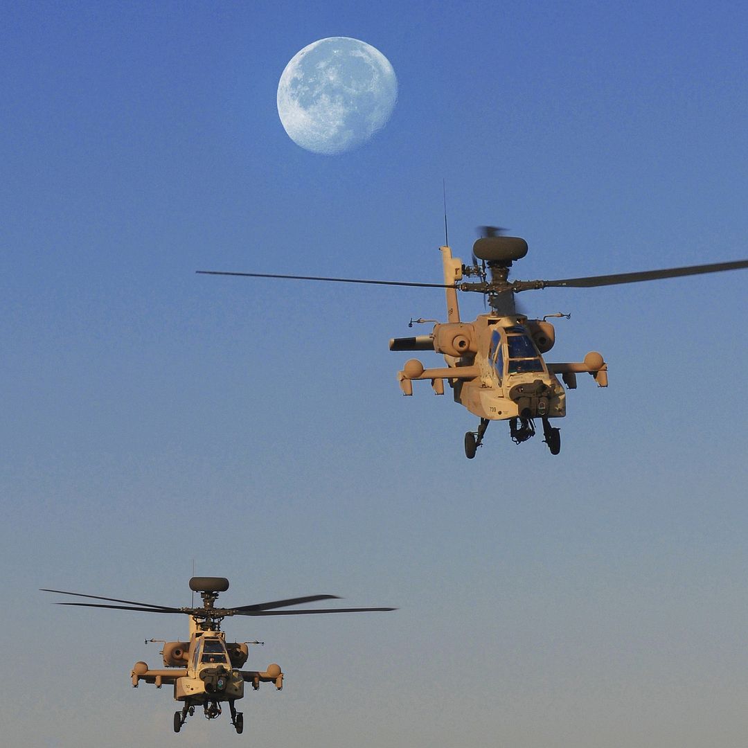Apache Israel With Moon Hires