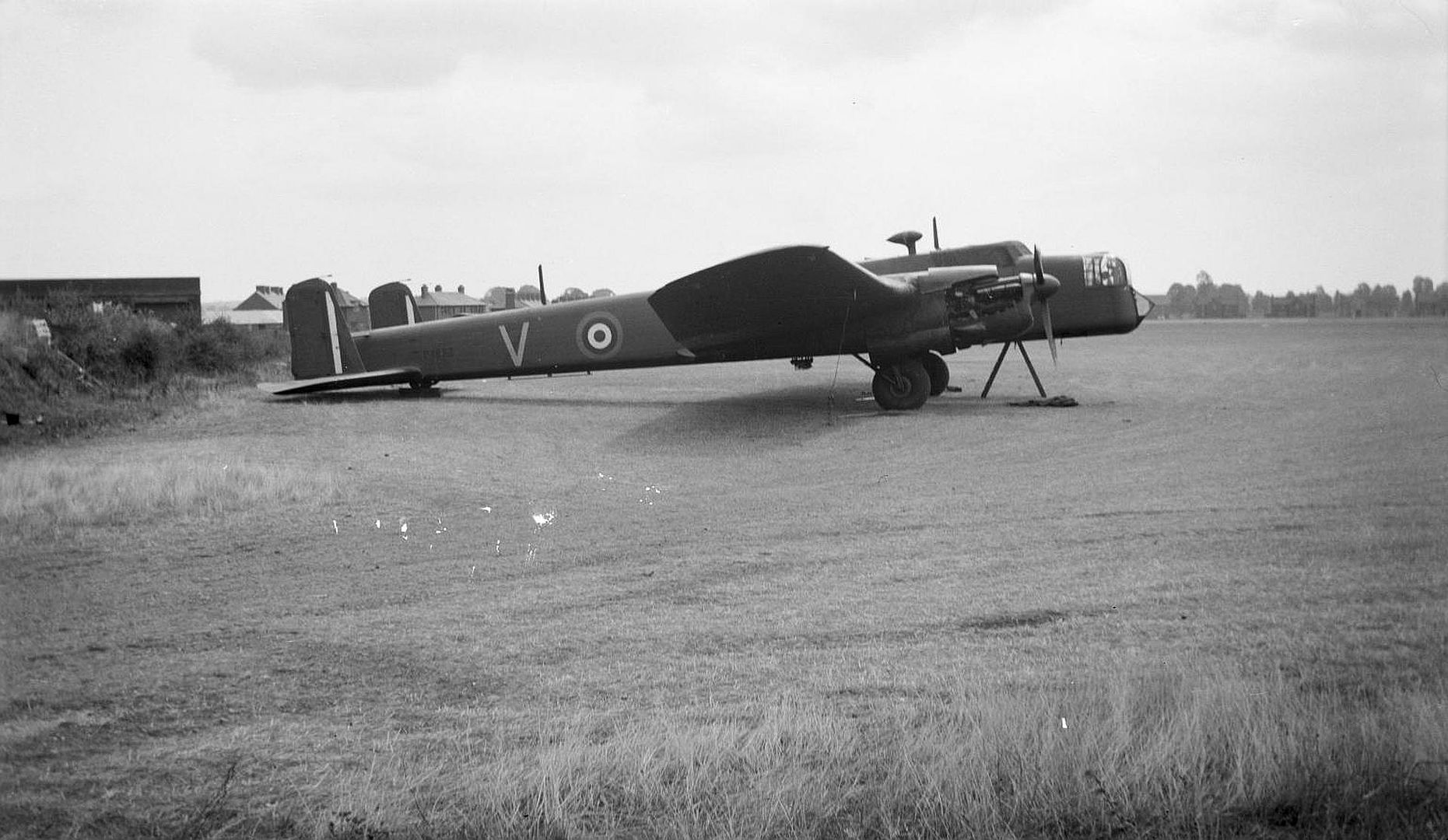 Armstrong Whitworth WhitleyMk V 10