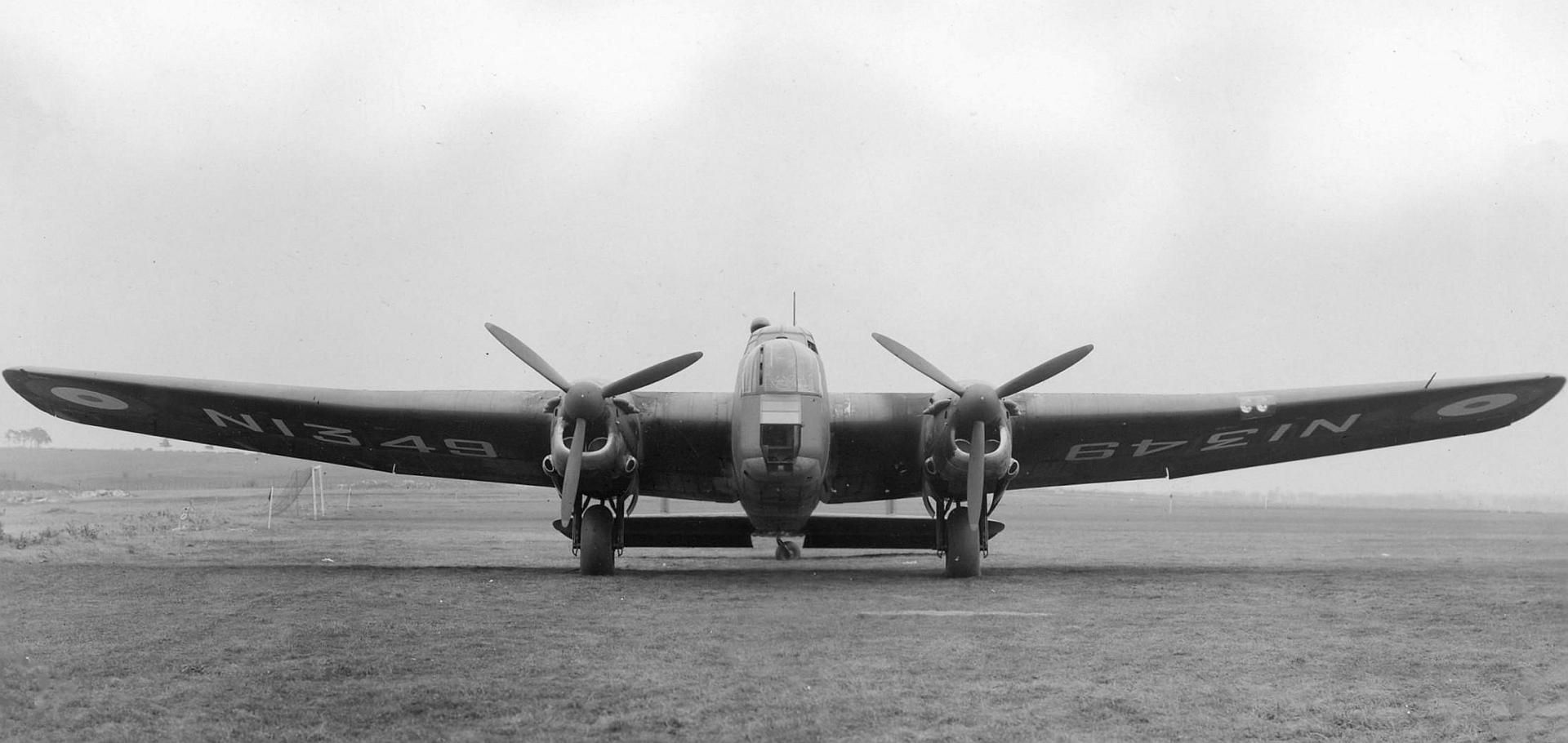 Armstrong Whitworth WhitleyMk V 9