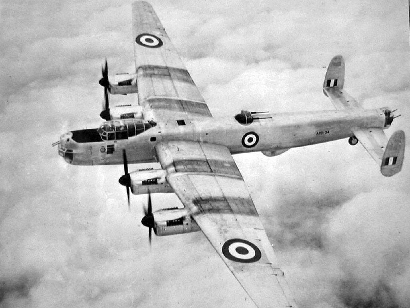 Avro Lincoln In Flight Avro Lincoln In Flight