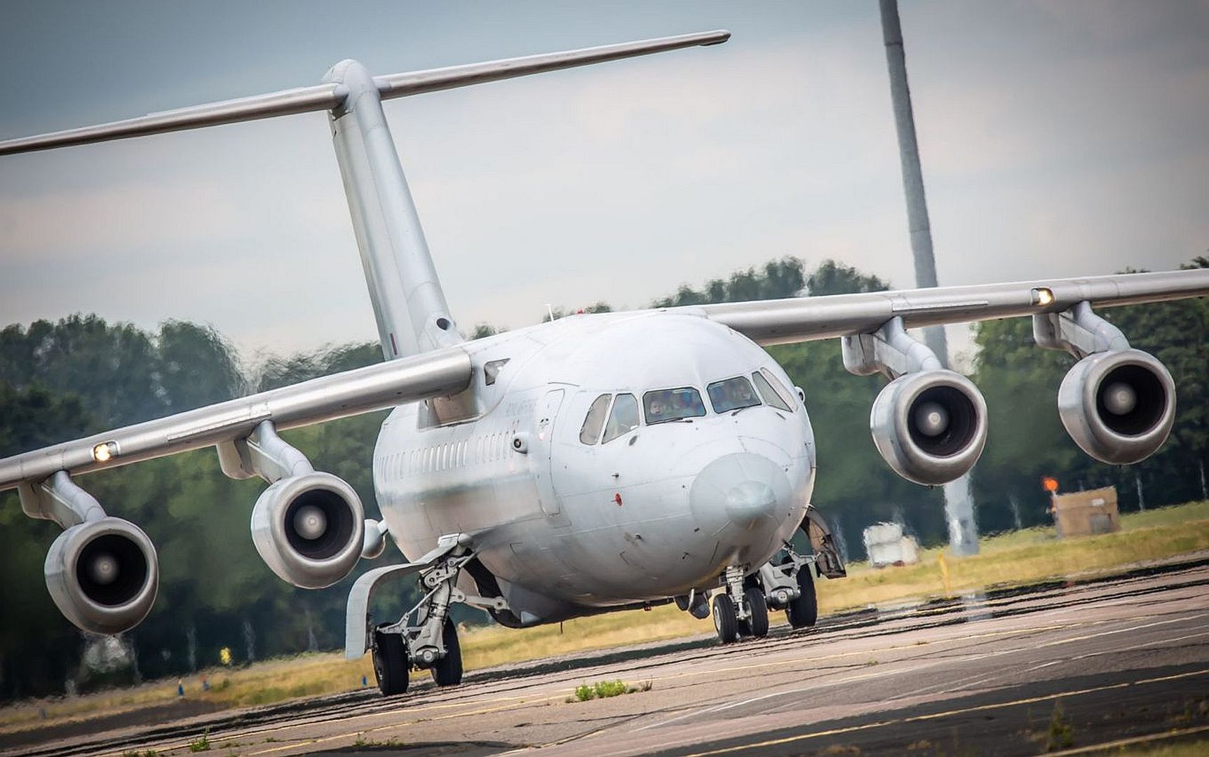 3 Aircraft Operated By 32 Squadron
