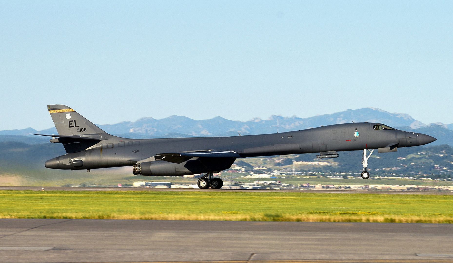 B 1B Lancer Assigned To The 37th Bomb Squadron Launches From Ellsworth Air Force Base