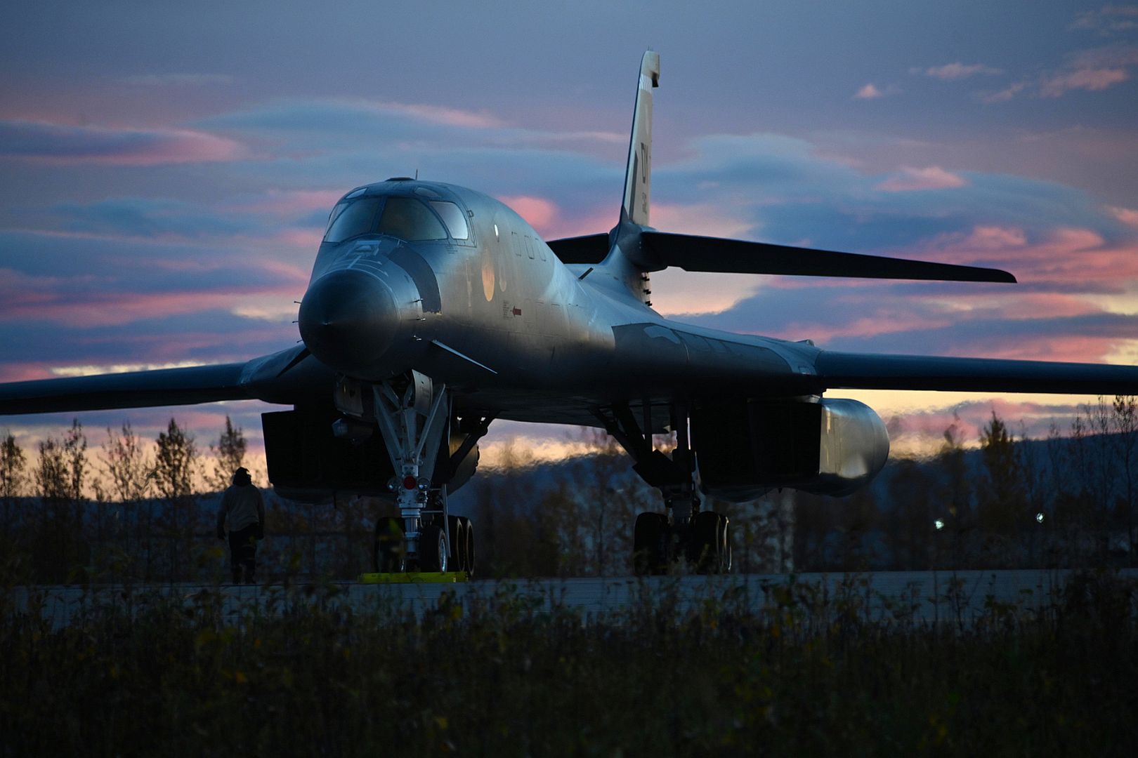 B 1 Lancer Assigned To The 345th Expeditionary Bomb Squadron Sits On The Ramp At Eielson Air Force Base Alaska