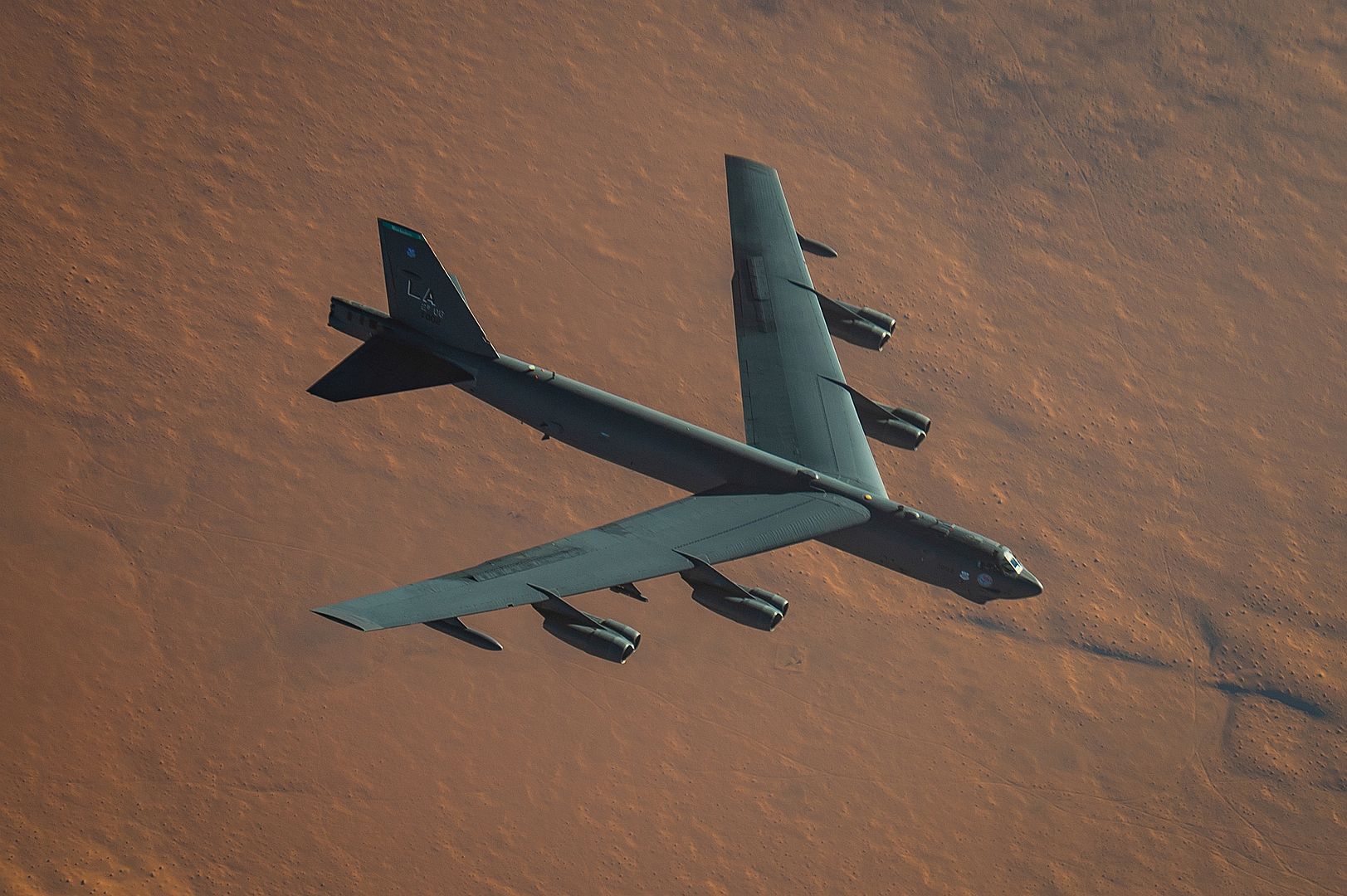 B 52 Stratofortress Assigned To The 2nd Bomb Wing Flies Over Southwest Asia During A Aerial Refueling Mission With KC 135 Stratotanker Aircraft Assigned To The 340th Expeditionary Air Refueling Squadron B 52 Stratofortress Assigned To The 2nd Bomb Wing Flies Over Southwest Asia During A Aerial Refueling Mission With KC 135 Stratotanker Aircraft Assigned To The 340th Expeditionary Air Refueling Squadron