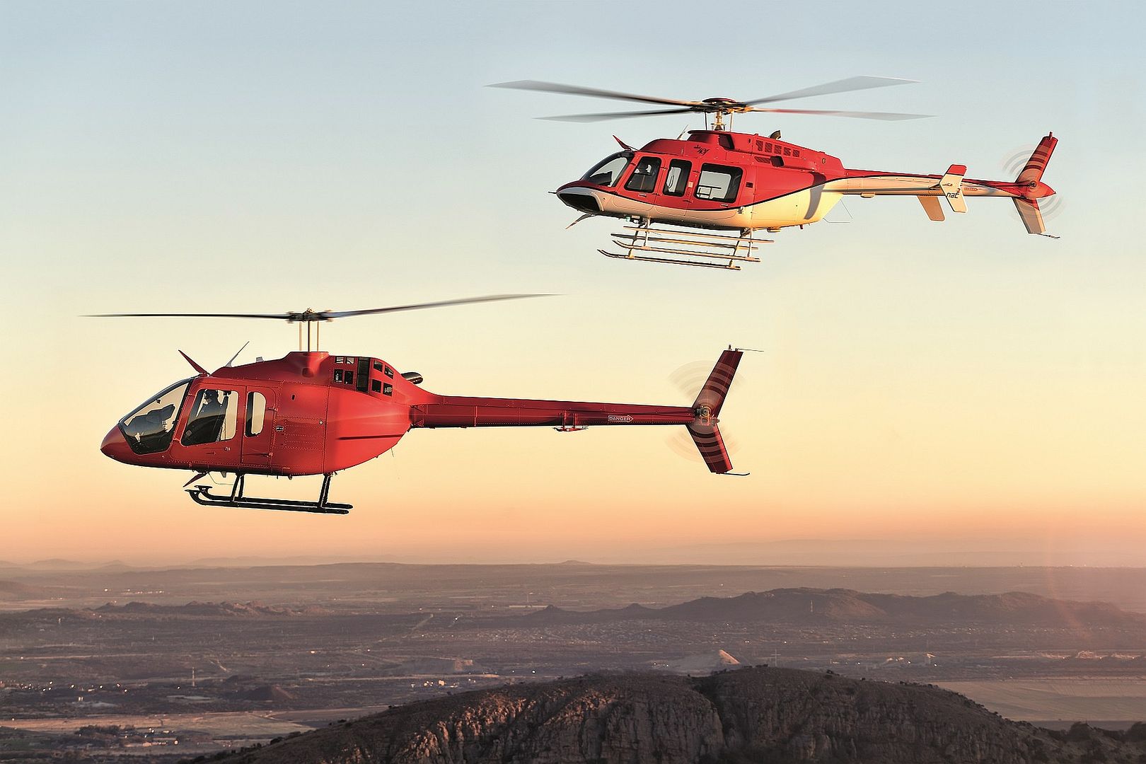 Bell 505 And Bell 407GXi
