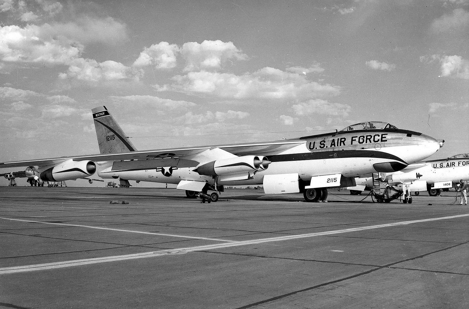 47B Weather Reconnaissance Conversion 47B Weather Reconnaissance Conversion