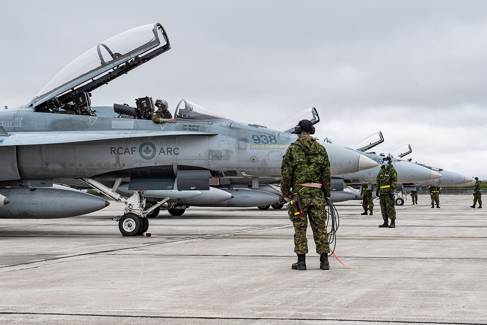 18 Hornets From 433 Tactical Fighter Squadron 3 Wing Bagotville Arrive At 5 Wing Goose Bay