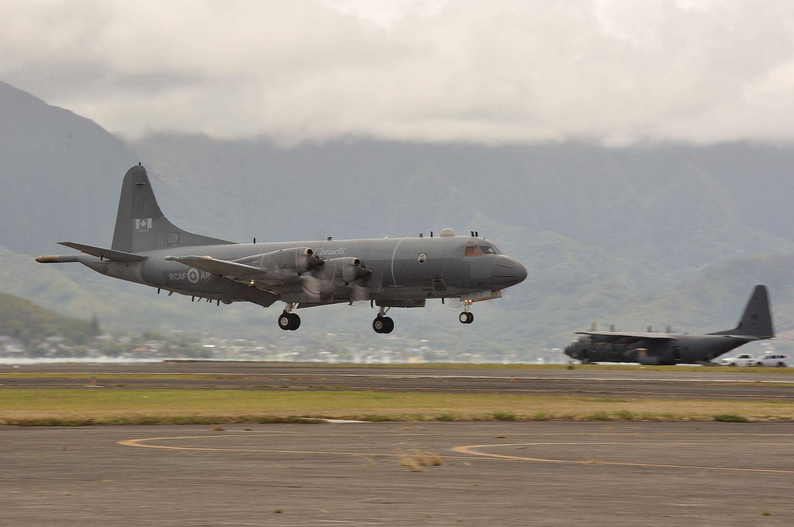 140 Aurora From 407 Long Range Patrol Squadron Arrives At Marine Corps Base Hawaii Kaneohe Bay Hawaii July 6 For Rim Of The Pacific