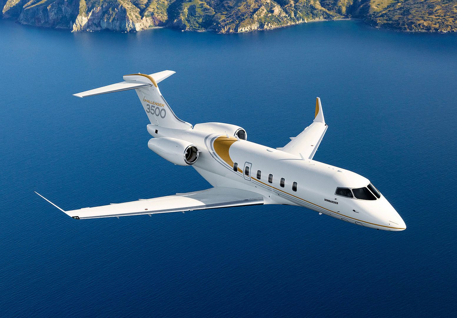 Challenger 3500 Exterior Inflight Blue Water And Mountains